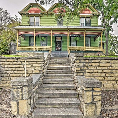The Lilly House Historic Glen Rose Home With Porch! Dış mekan fotoğraf