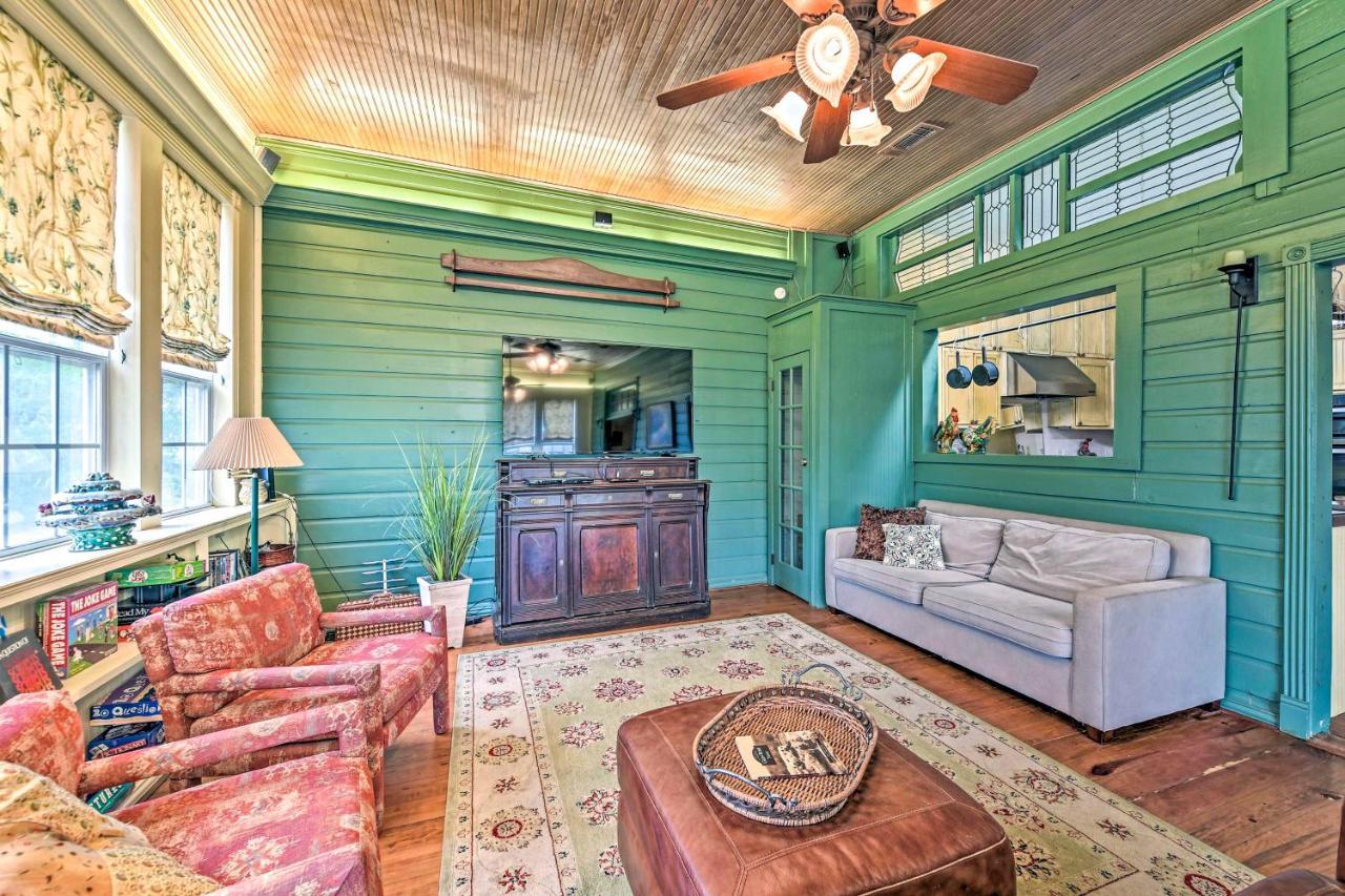 The Lilly House Historic Glen Rose Home With Porch! Dış mekan fotoğraf
